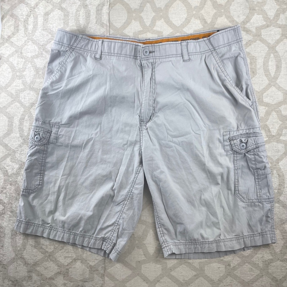 WearFirst Mens Grey Ripstop Cargo Shorts Size 42 Free-Band Stretch Utility